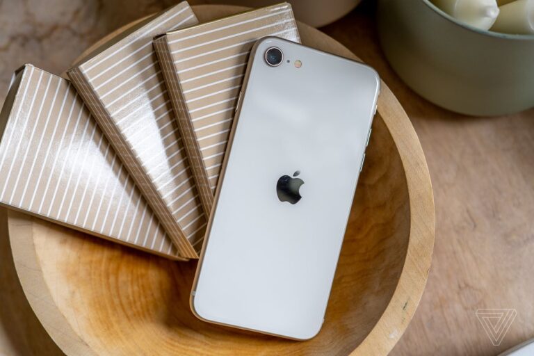Apple’s in-house 5G modem plans are just getting started with next year’s iPhone SE