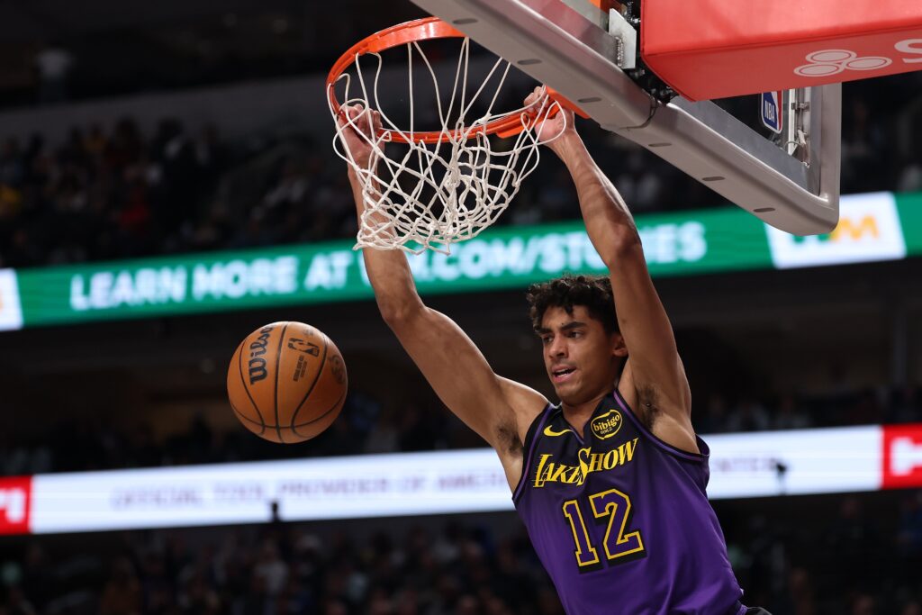 How to watch Charlotte Hornets vs. Los Angeles Lakers online