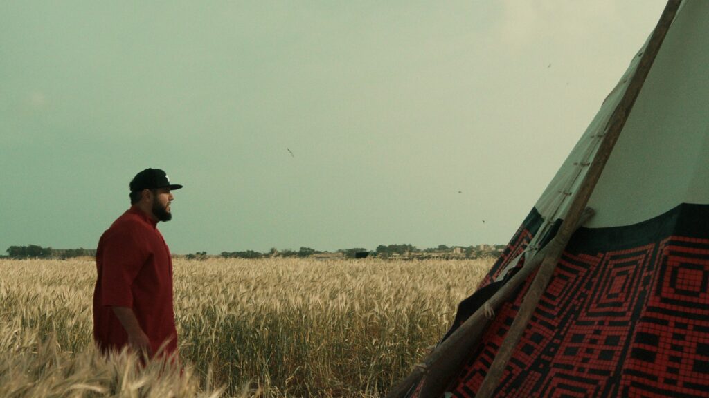 Mo Season 2 review: Heres why its still one of TVs most important shows