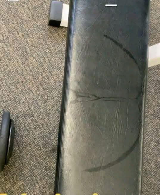 Please clean after using the equipment you use at the gym.