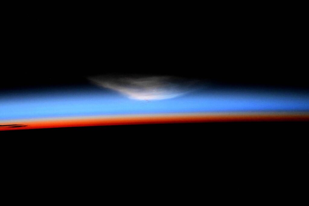 Astronauts watch SpaceXs Starship explode in space during flight test