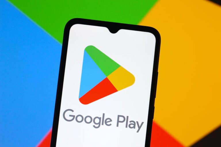 The total apps on Google Play dropped by almost half in a year, and thats good news