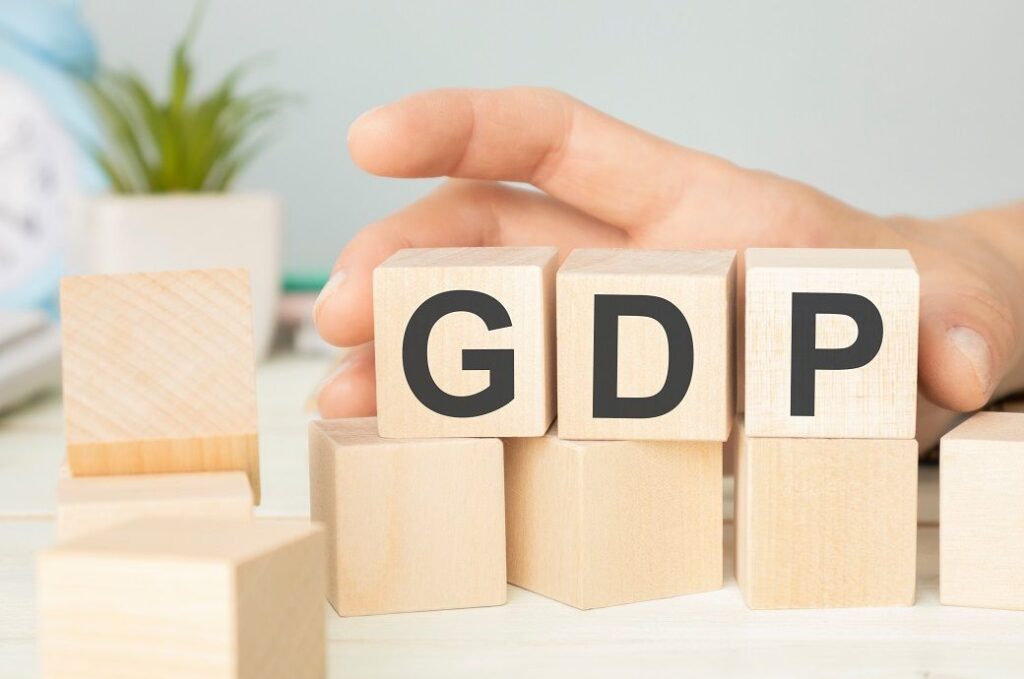EY forecasts 6.5% GDP growth in India in FY26
