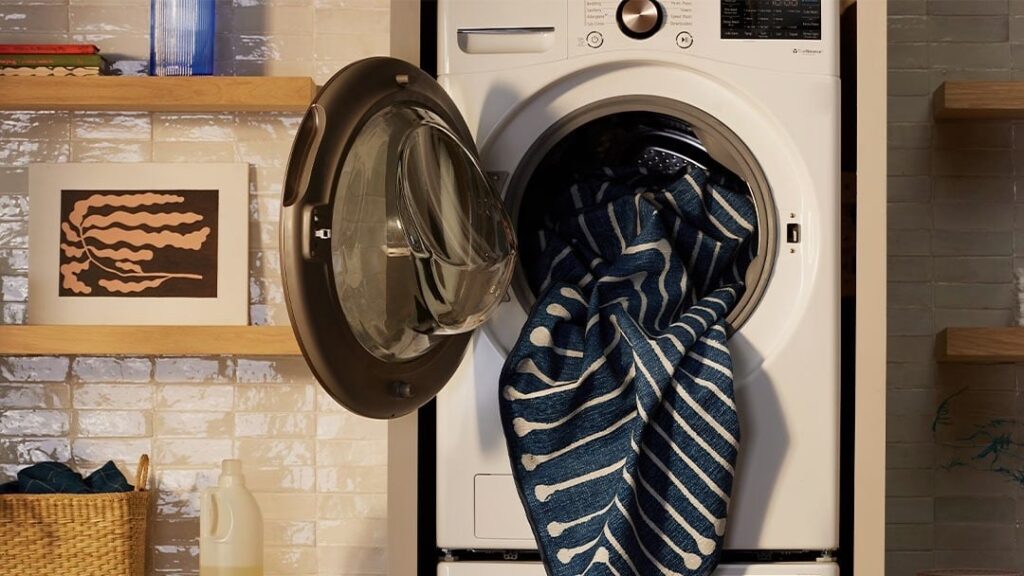 Ruggable washable rugs are at their lowest price in years at Amazon right now
