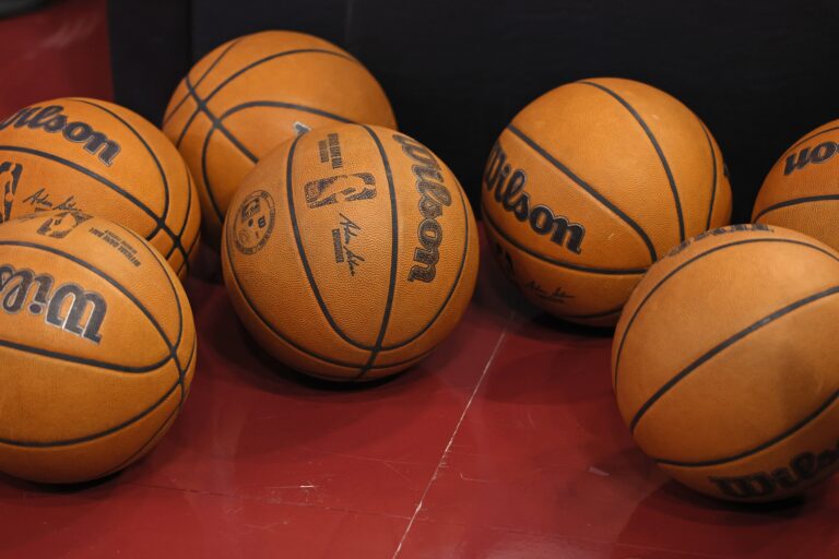 How to watch Minnesota Timberwolves vs. Oklahoma City Thunder (Game 3) online for free