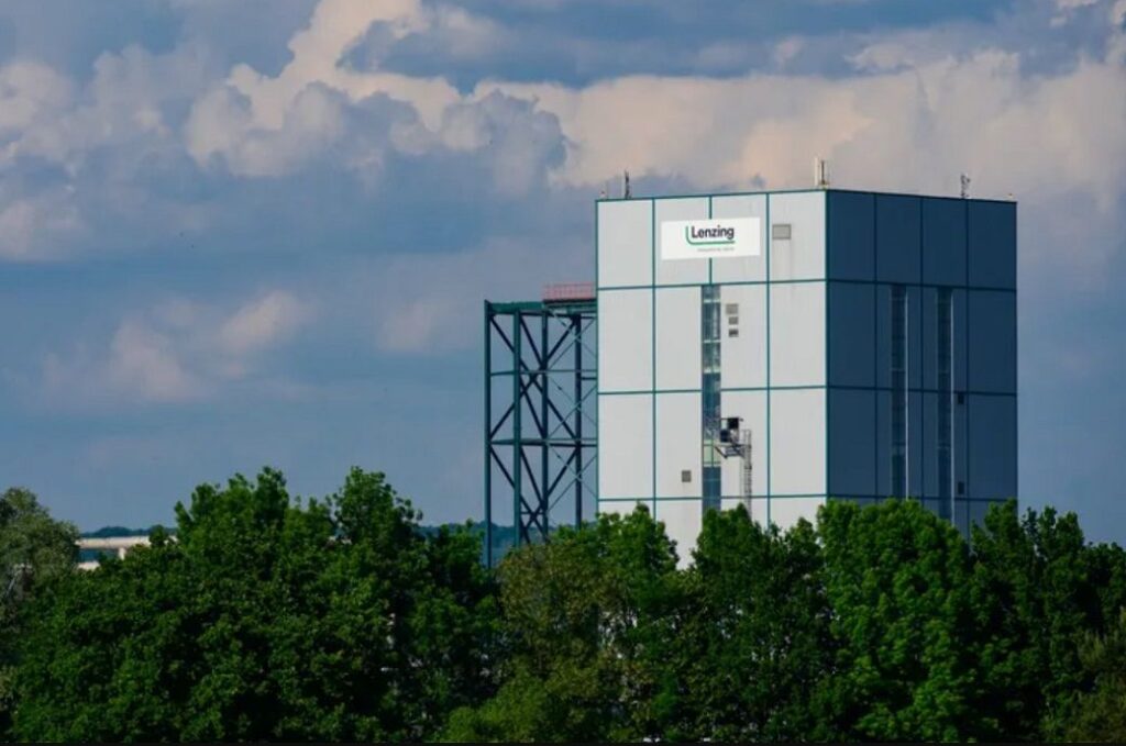Lenzing posts strong Q1 gains despite market headwinds