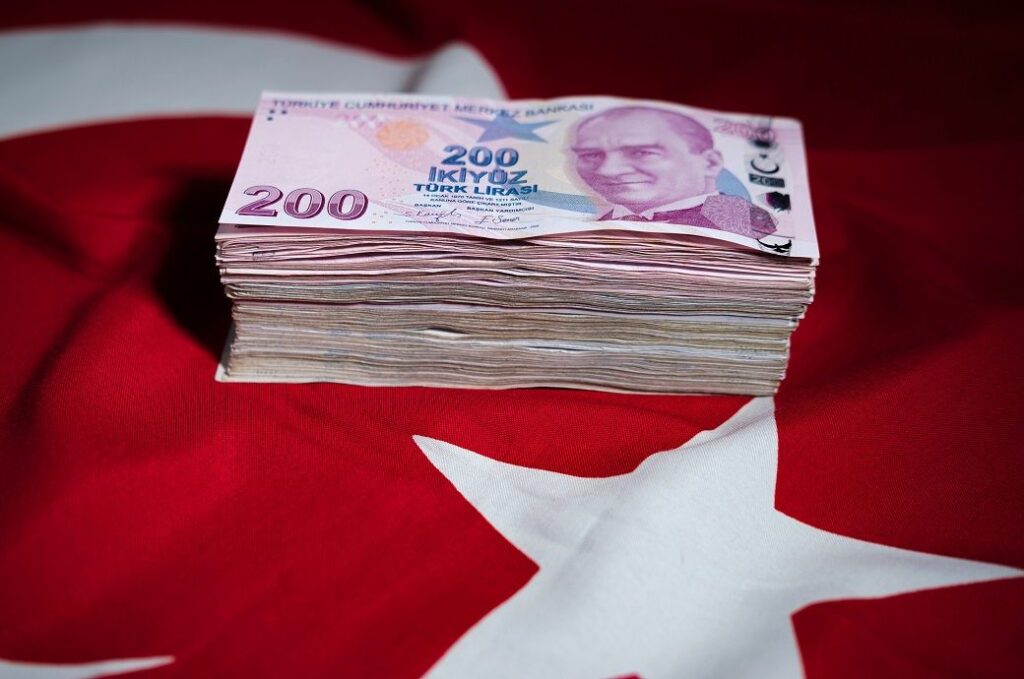 Turkish lira falls to lowest real value in Apr since Oct 2024: CBRT