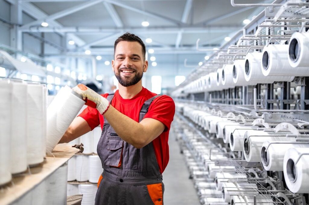 Egypt’s SCZone attracts $15 mn garment project, to create 2,000 jobs