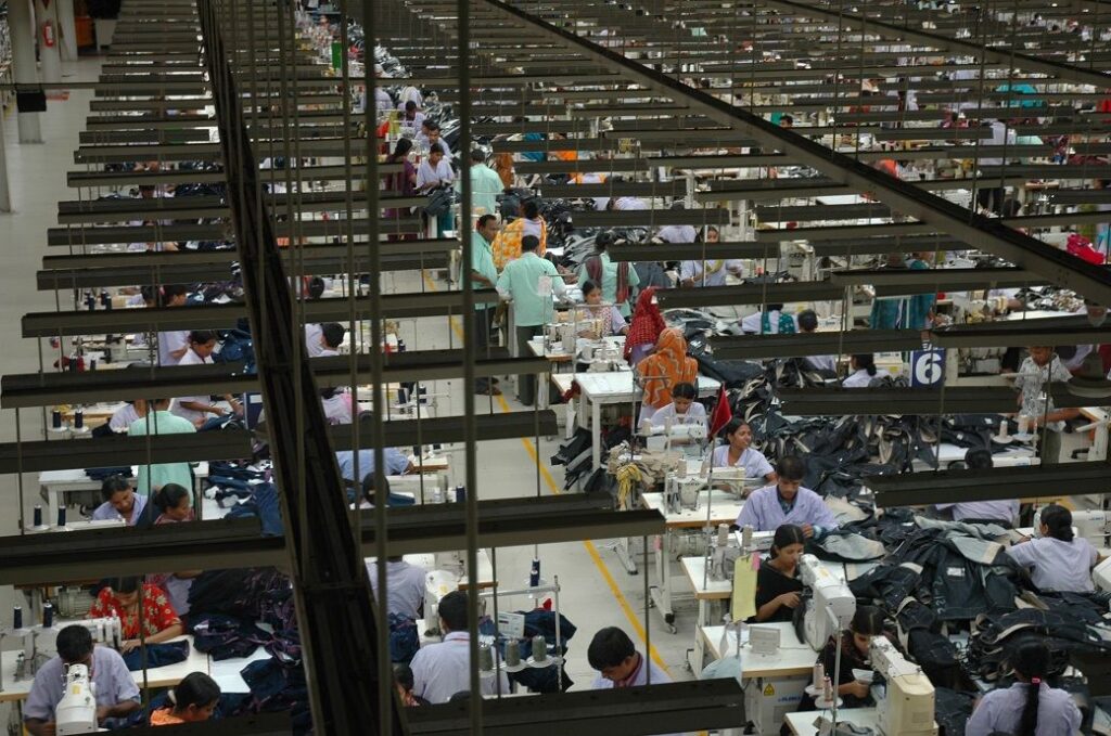 Apr Bangladesh PMI 52.9; 8th straight expansion month in manufacturing