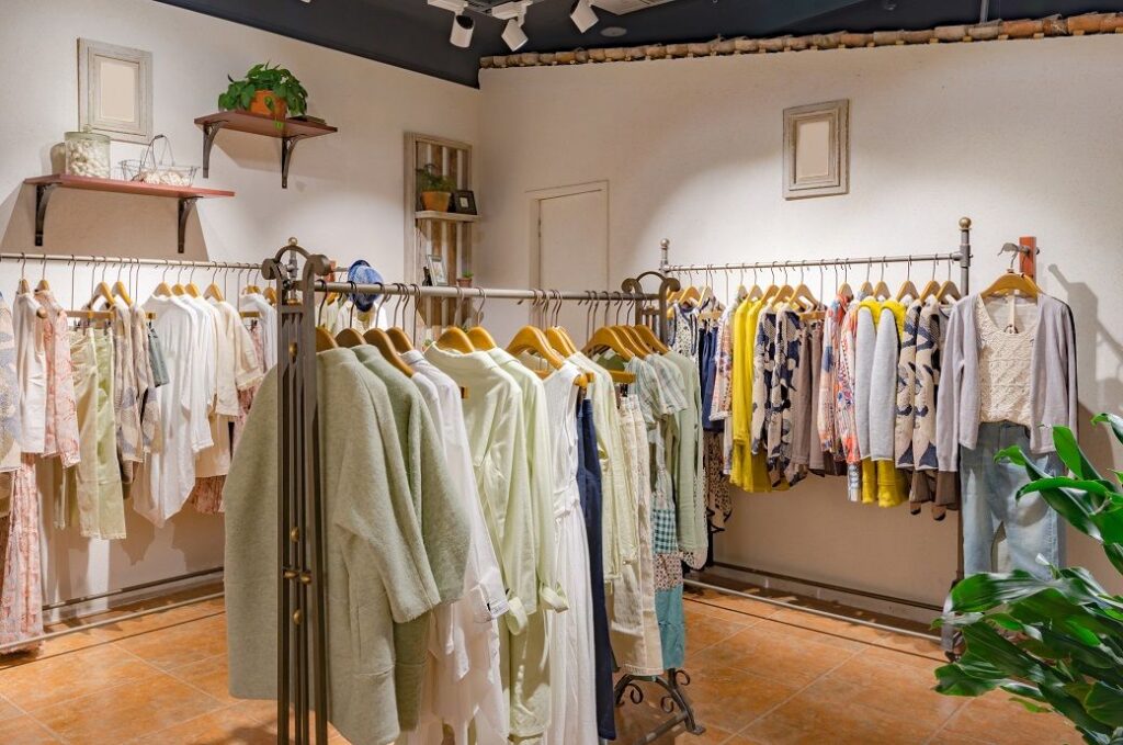 Italy’s retail sales slide in March; online sales down for third month