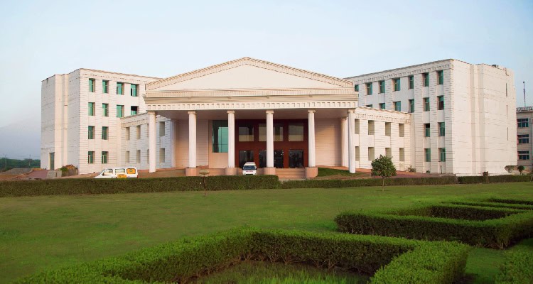 NIIMS Hospital expands to 900 beds, installs advanced MRI system