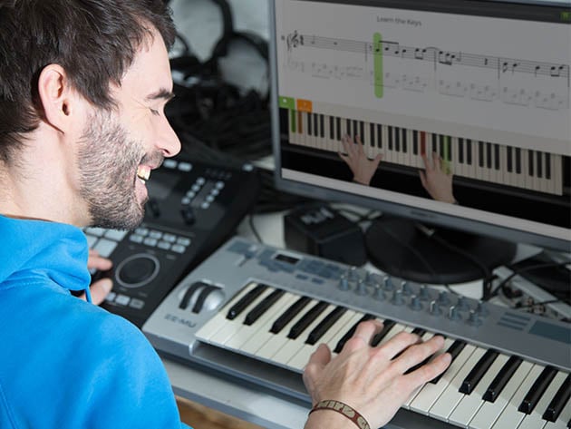 Learn to play piano by Labor Day with this AI-powered app