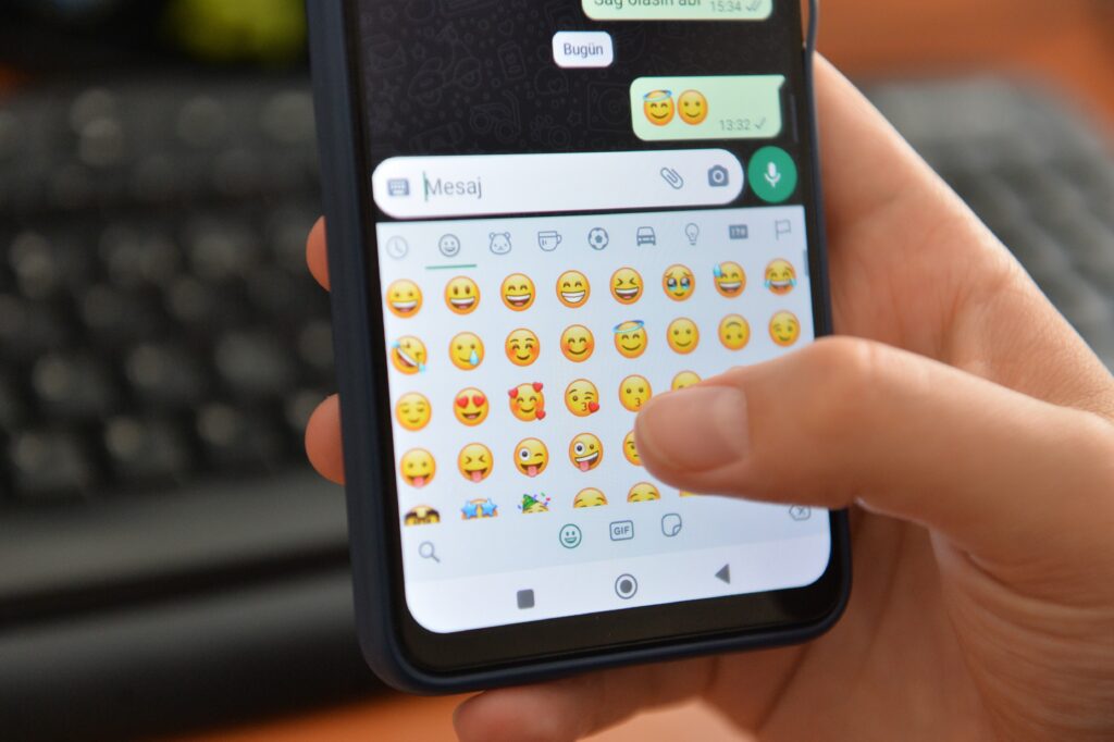 Google is changing its emoji layout, again