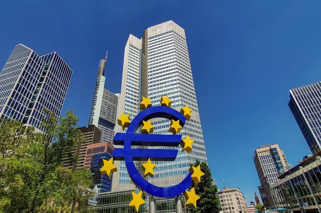 Recession not imminent in Eurozone, big four: Oxford Economics
