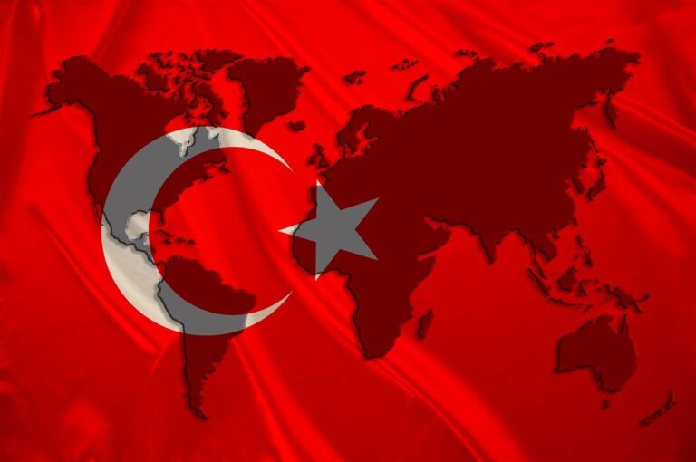 Turkiye’s current account improves, IMF urges policy tightening