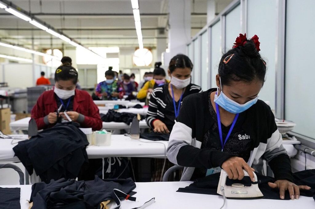 15% of Cambodian garment units have orders for next few weeks: Survey