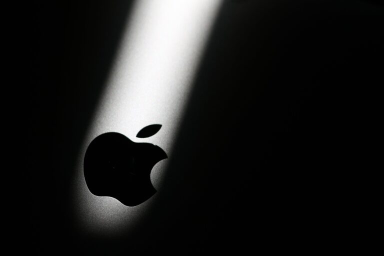 Trump tariffs will impact Macs, Apple Watch in just weeks