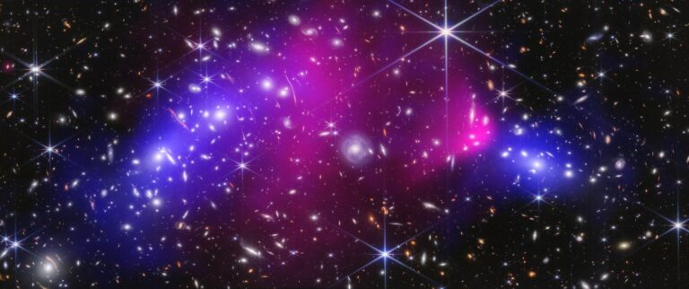 Webb telescope offers a look at one of the universes most chaotic crashes