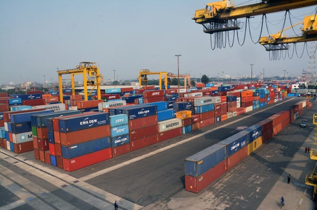 Bangladesh to offer cash incentive to exporters as in FY25 for H1 FY26
