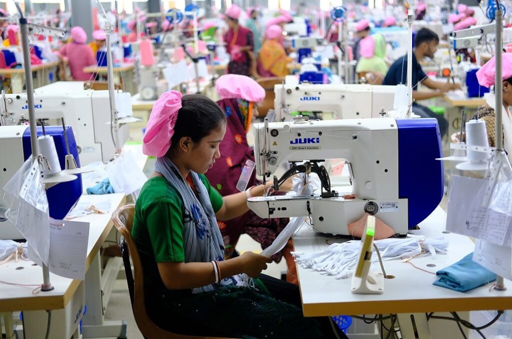 Bangladesh’s large industries grow at 4.15% YoY in Apr; RMG dips